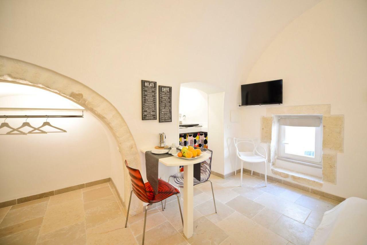 Scirocco With Terrace By Wonderful Italy Apartment